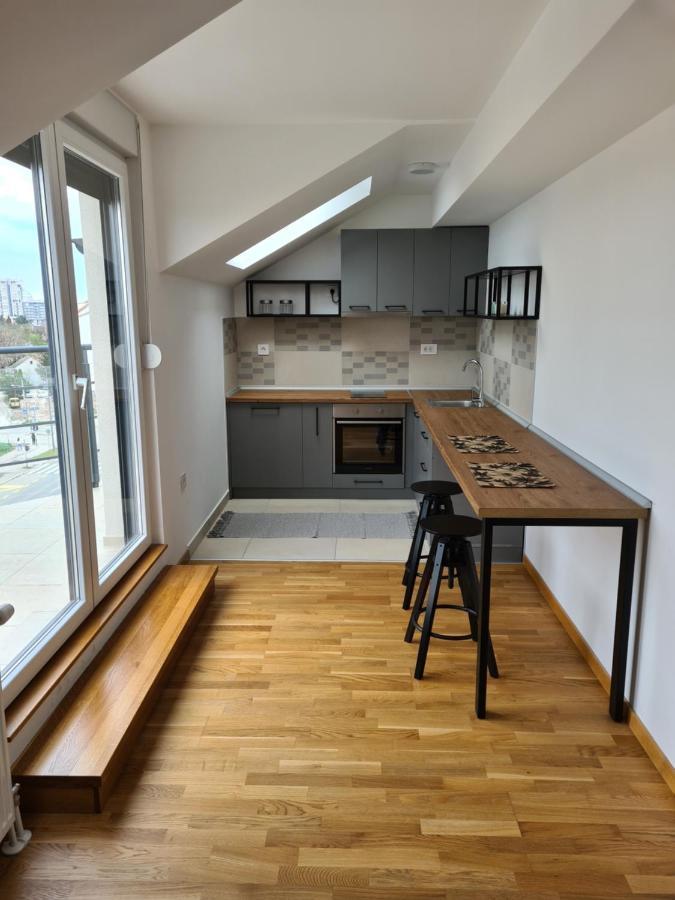 Ferienwohnung New Now Living Novi Sad Exterior foto