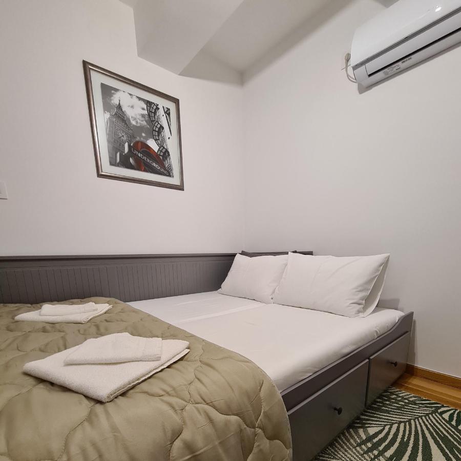 Ferienwohnung New Now Living Novi Sad Exterior foto